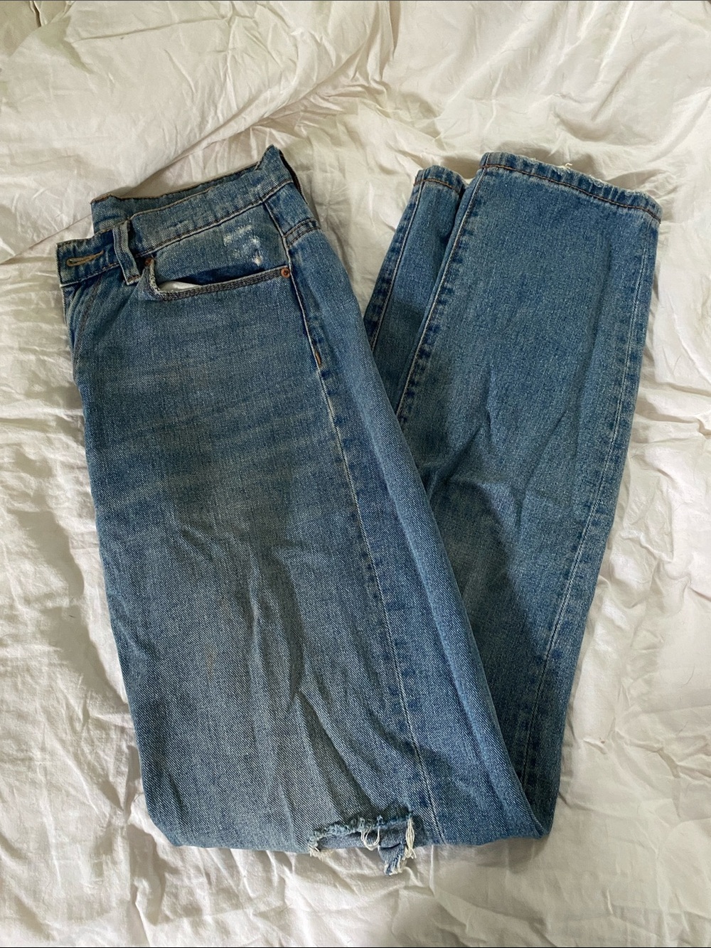 BDG | 27 | Boyfriend Jean with Rips